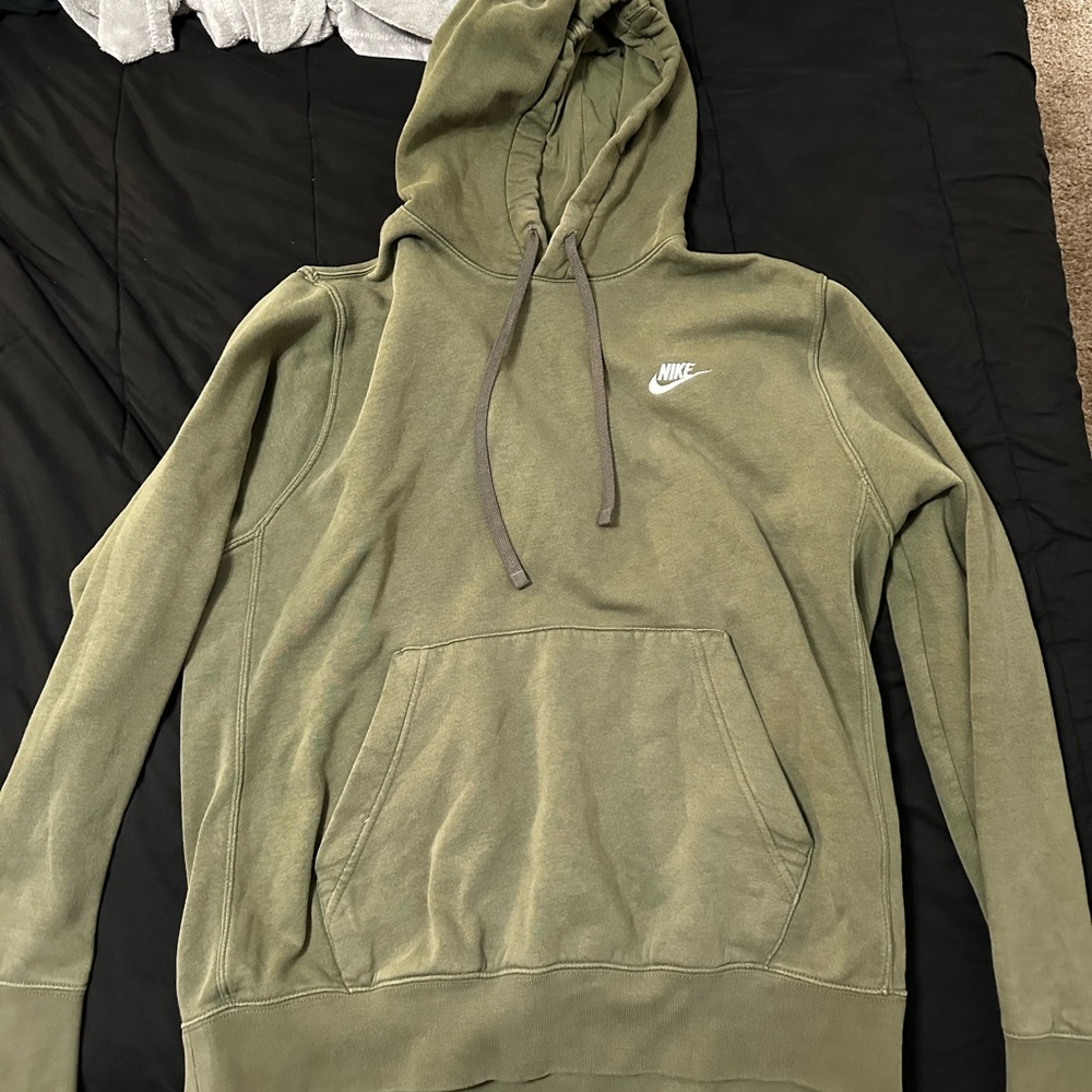 Size medium green Nike hoodie